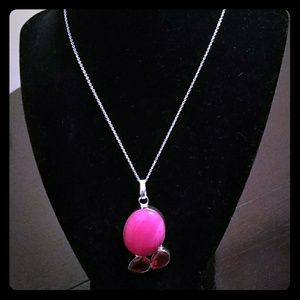 Beautiful necklace/woman